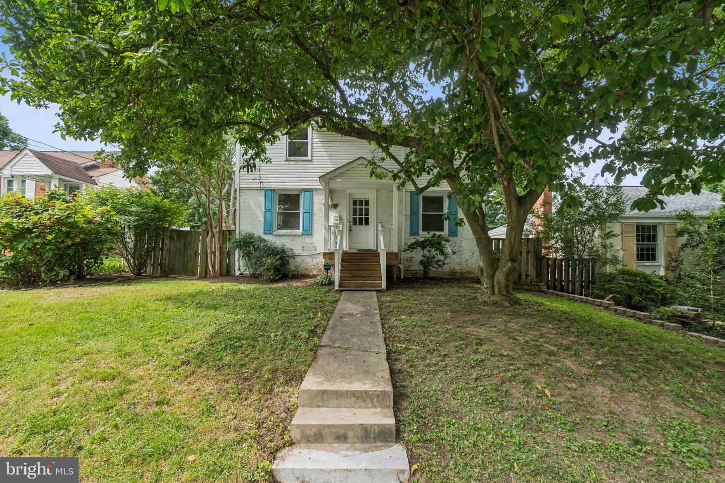 9118 Bradford Road, Silver Spring