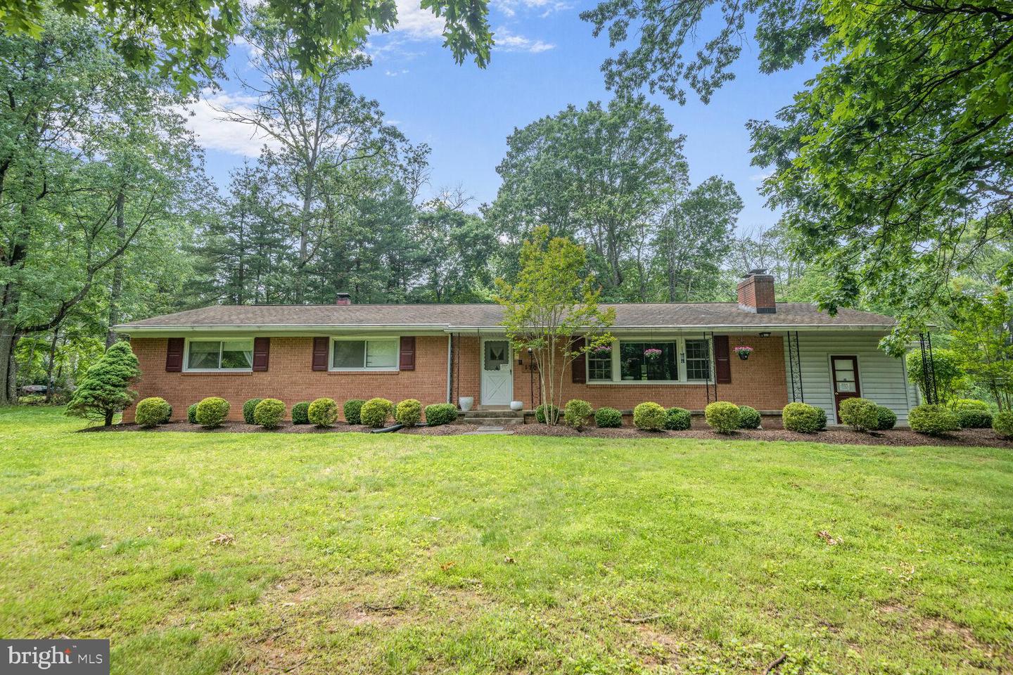 1701 Maydale Dr