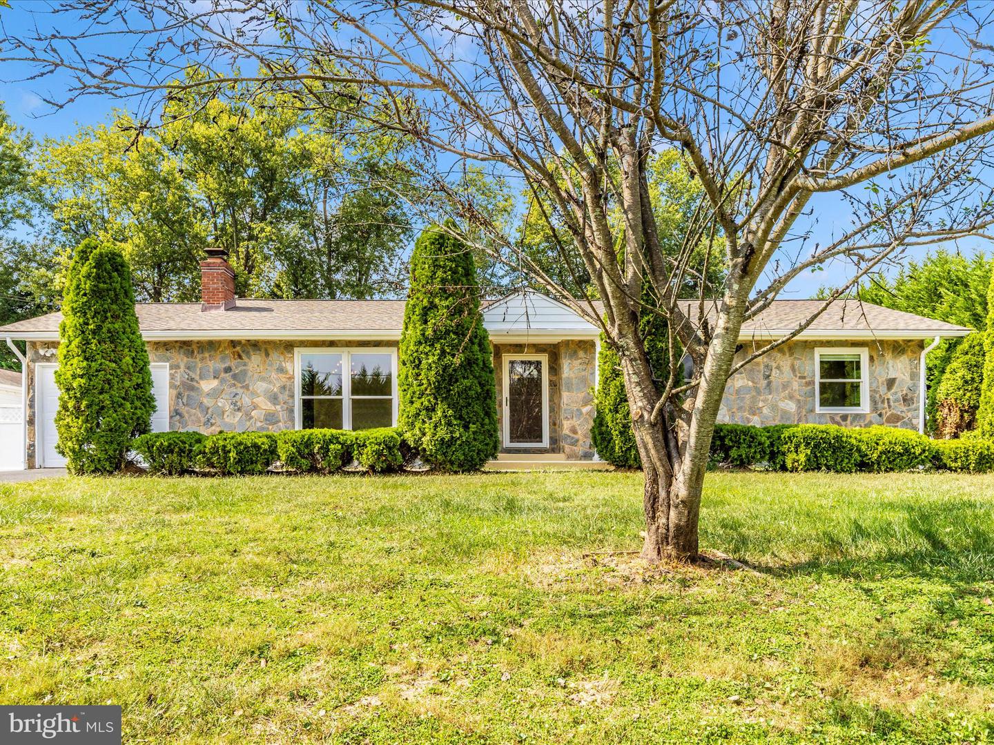 18004 Muncaster Road, Rockville