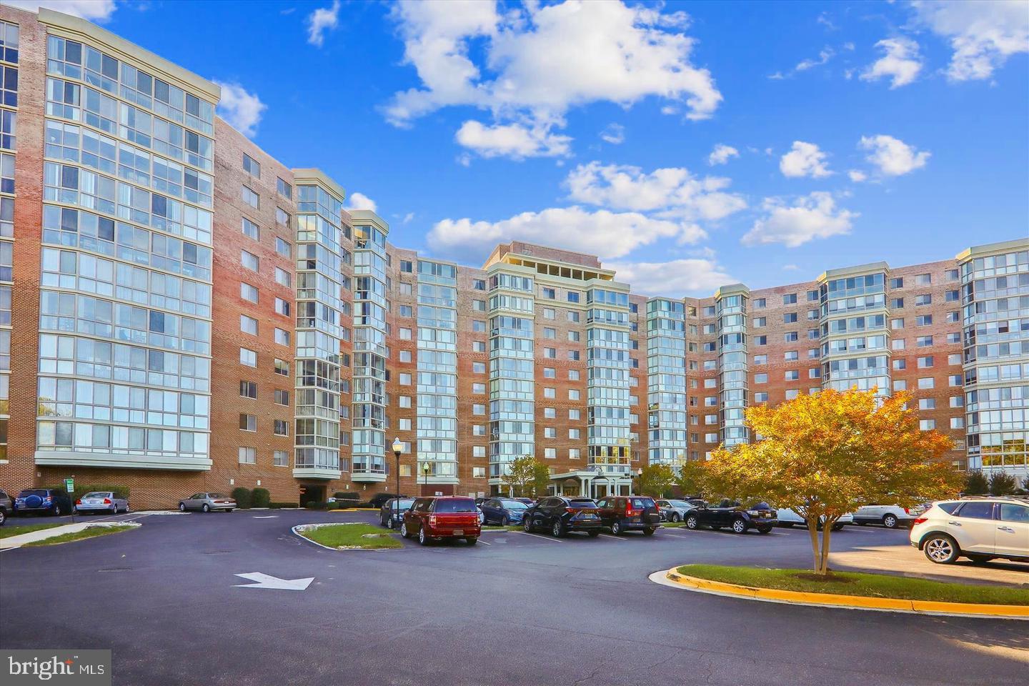 3100 N Leisure World Boulevard #812, Silver Spring