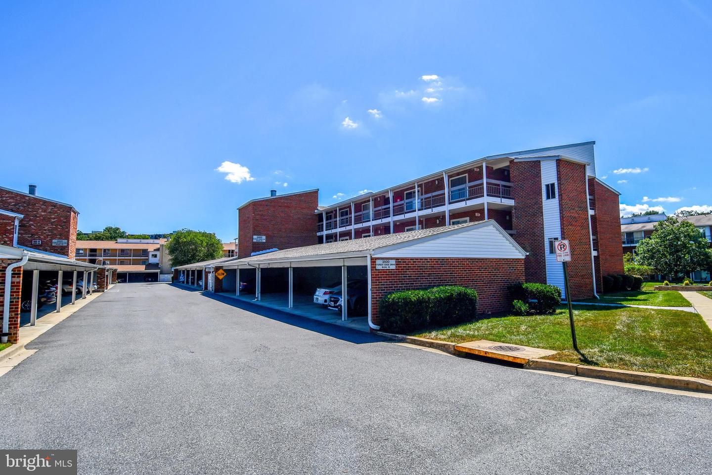 3500 Forest Edge Drive #15-2e, Silver Spring