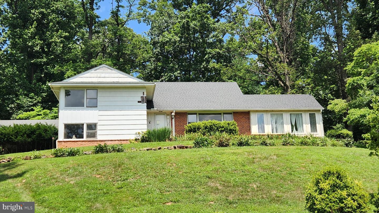 9801 Watts Branch Drive, Rockville