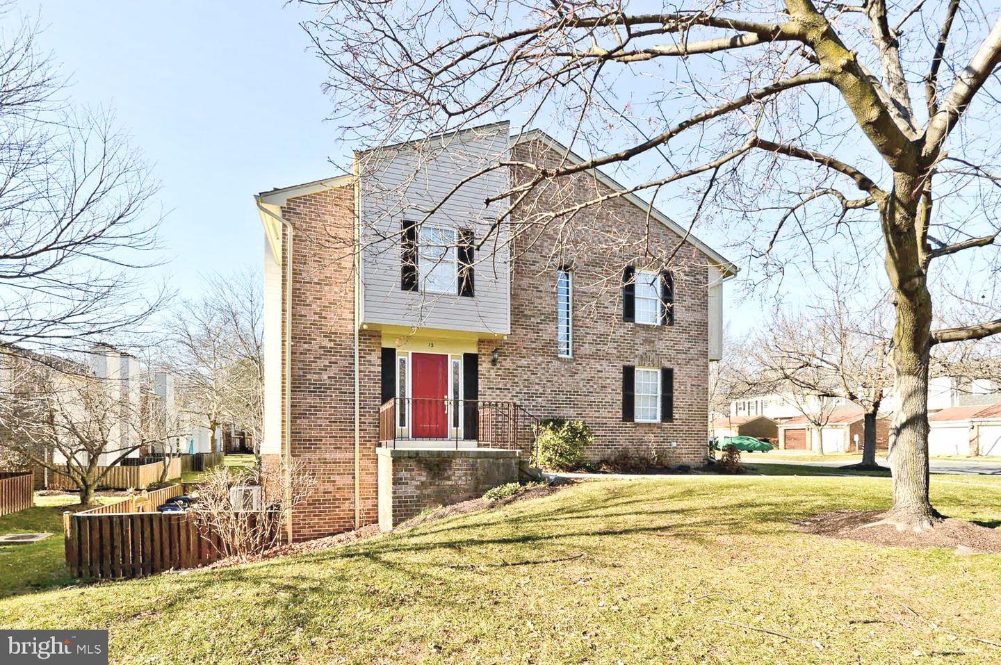 12 Tynewick Court, Silver Spring