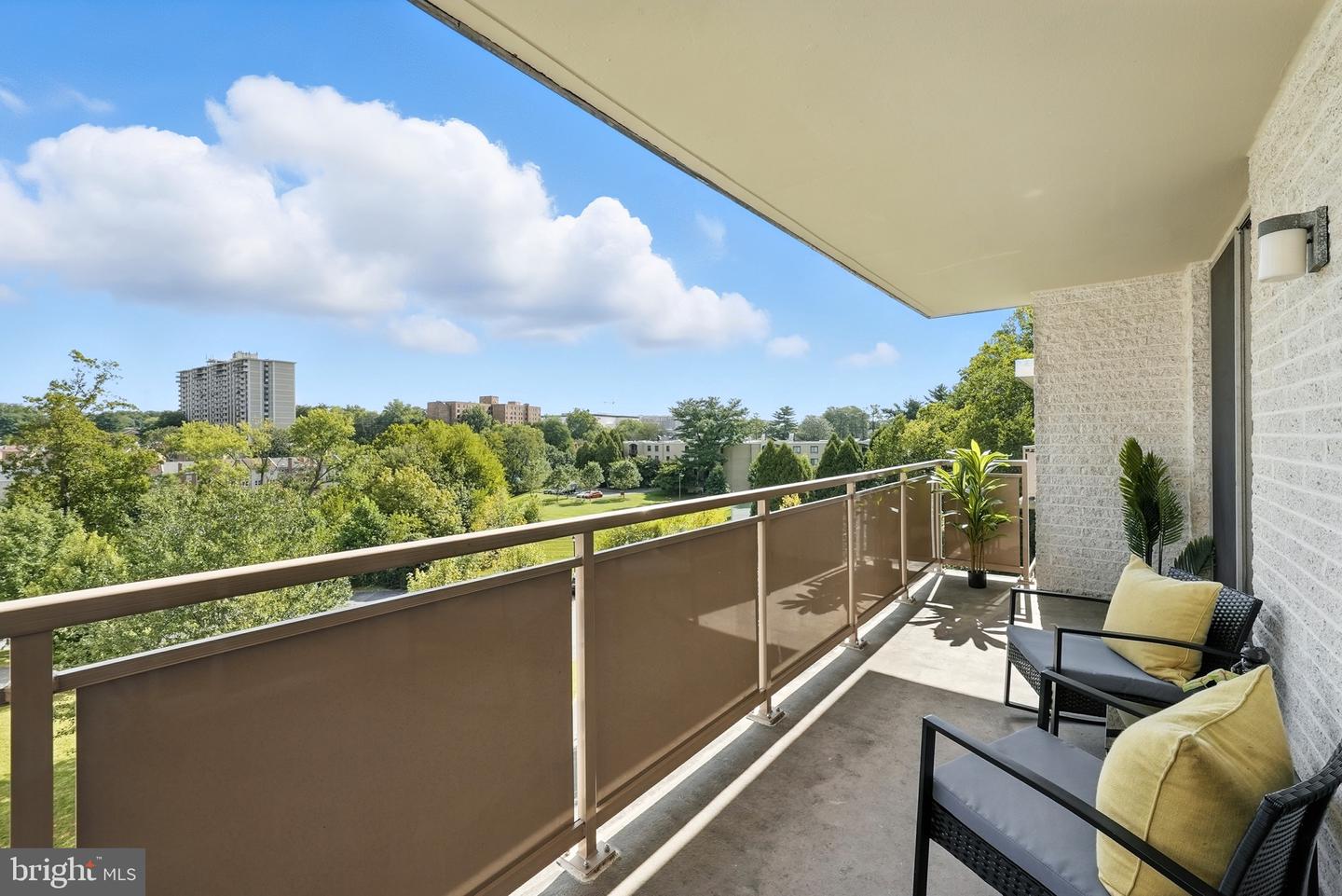 7501 Democracy Boulevard #b422, Bethesda