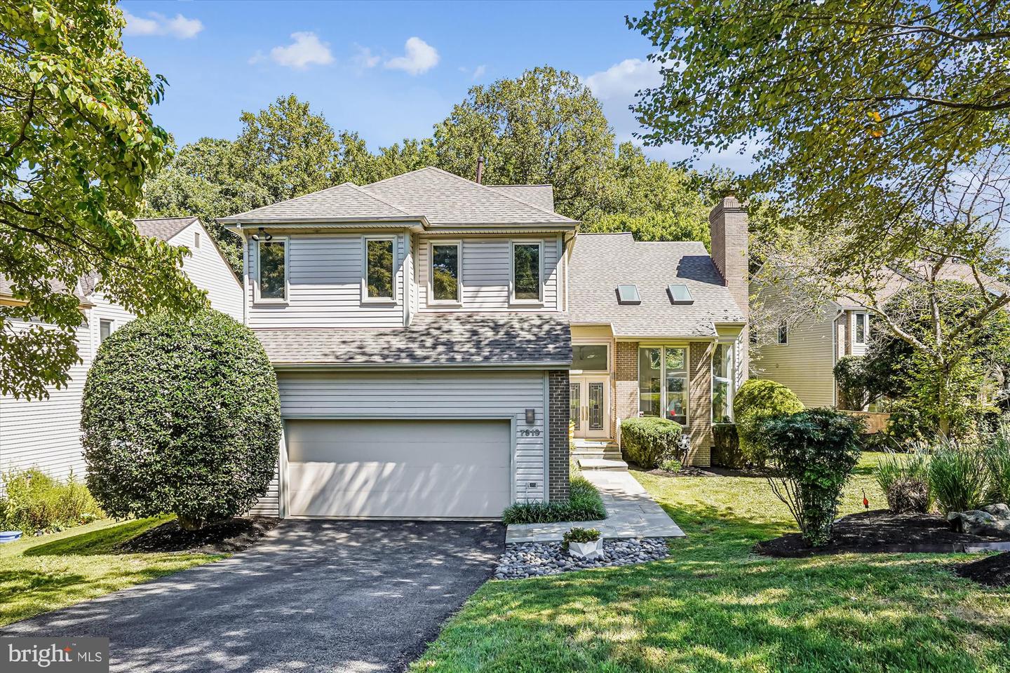 7919 Lakenheath Way, Potomac