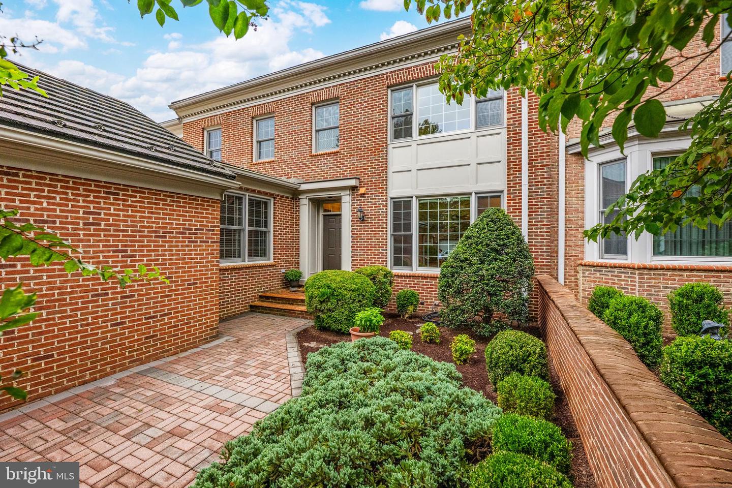 7804 Gate Post Way, Potomac