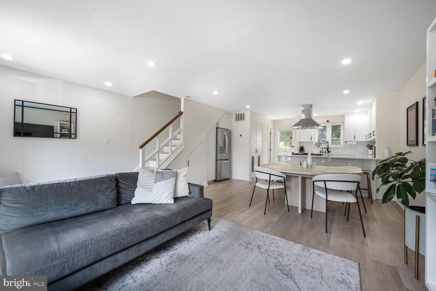 2527 Holman Avenue #2514, Silver Spring