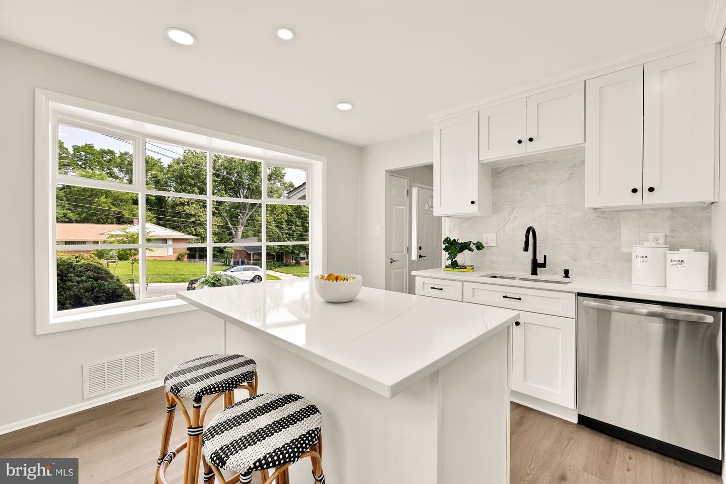 525 E Indian Spring Drive, Silver Spring