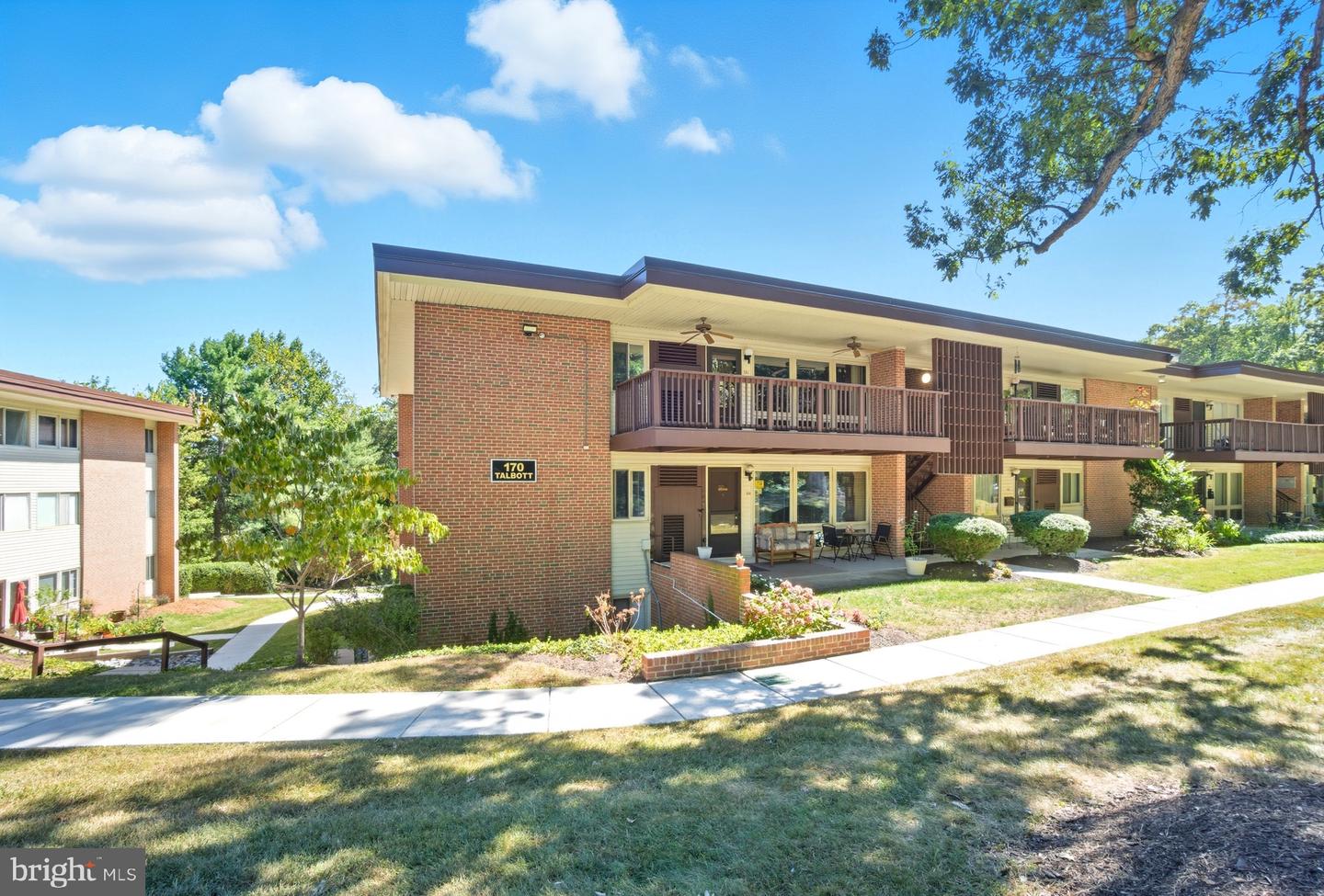 170 Talbott Street #205, Rockville