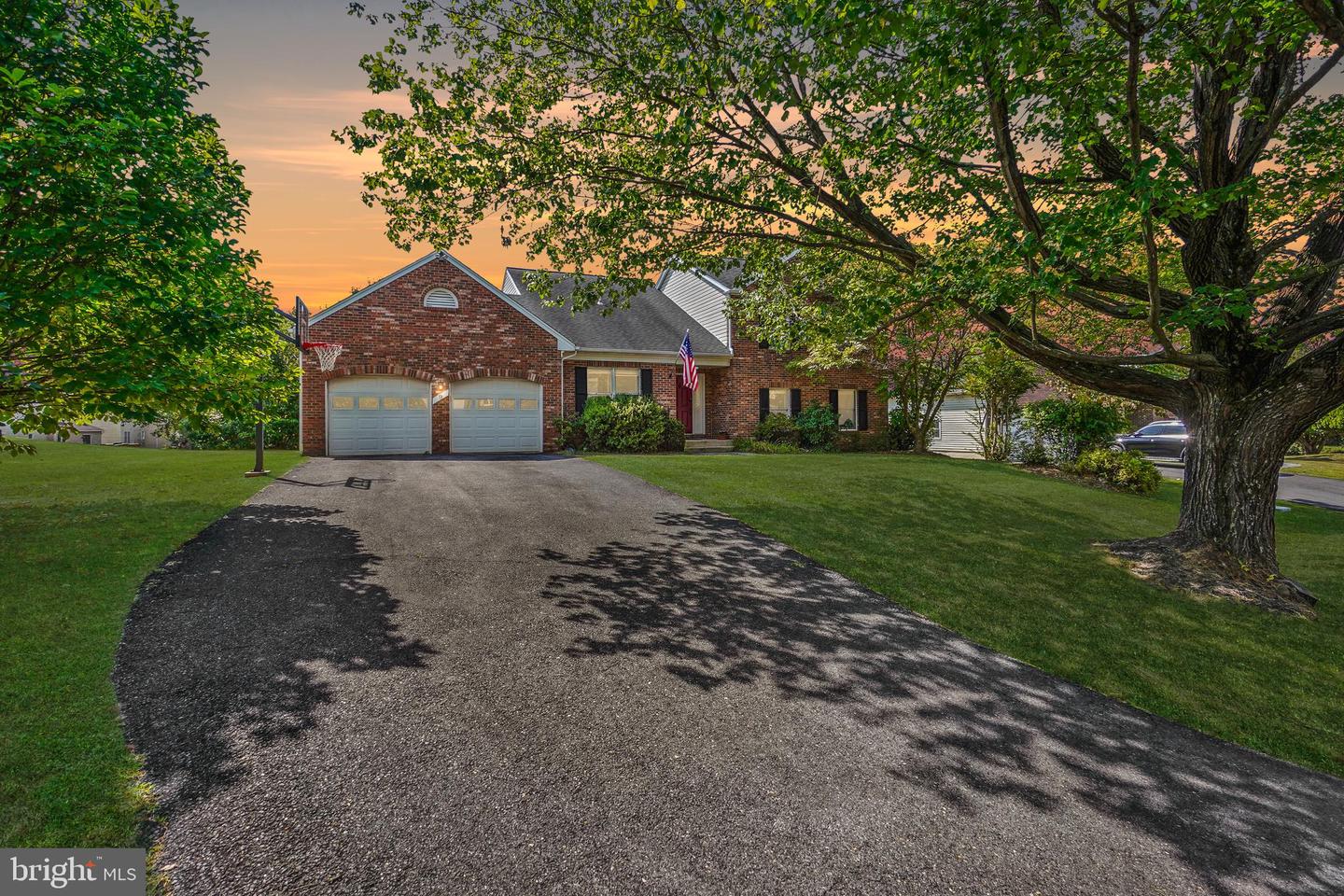 9 Fairdale Court, Silver Spring