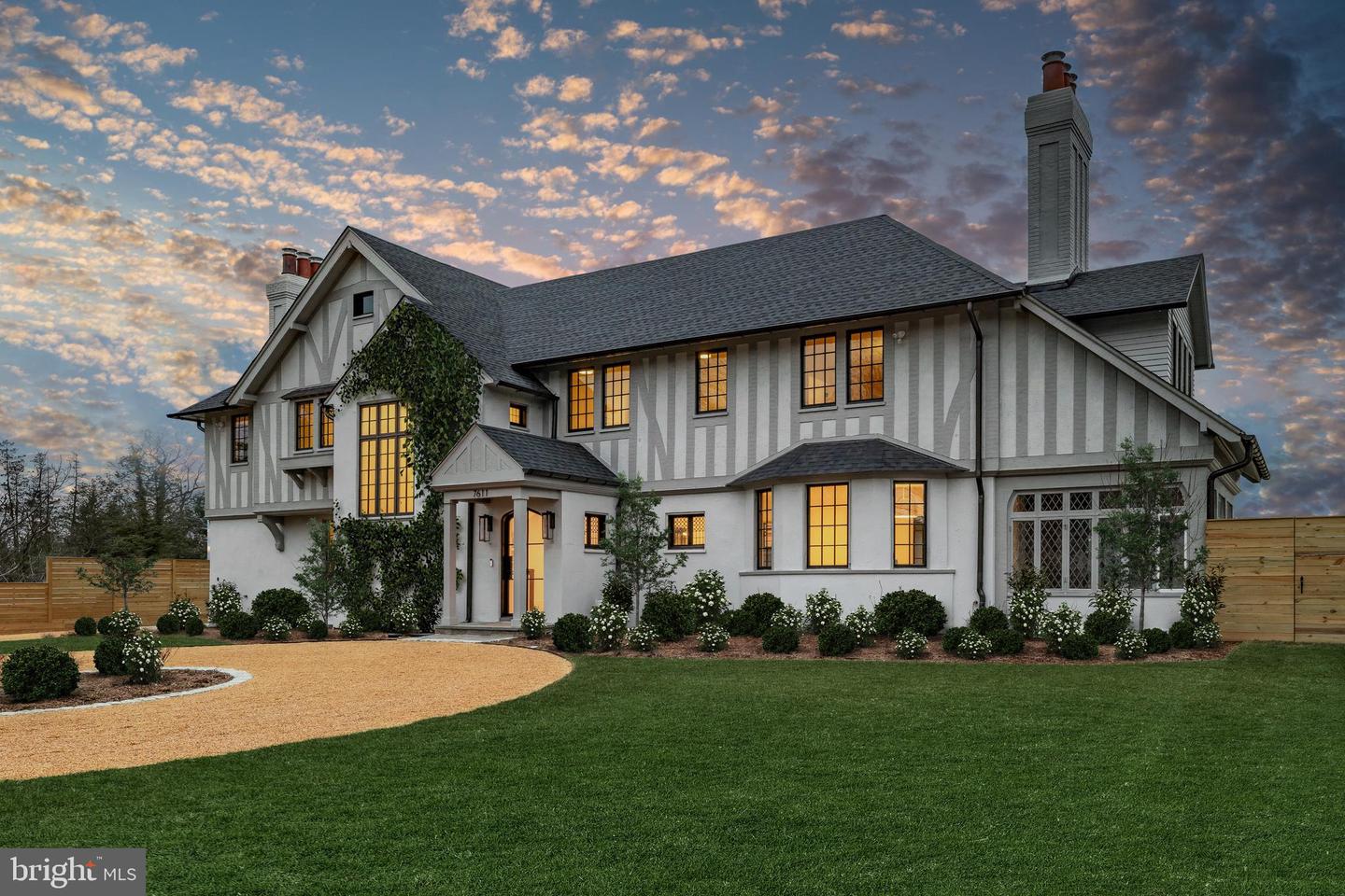 7611 Fairfax Road