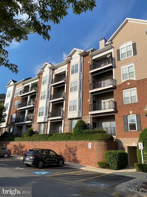 501 Hungerford Drive #137, Rockville