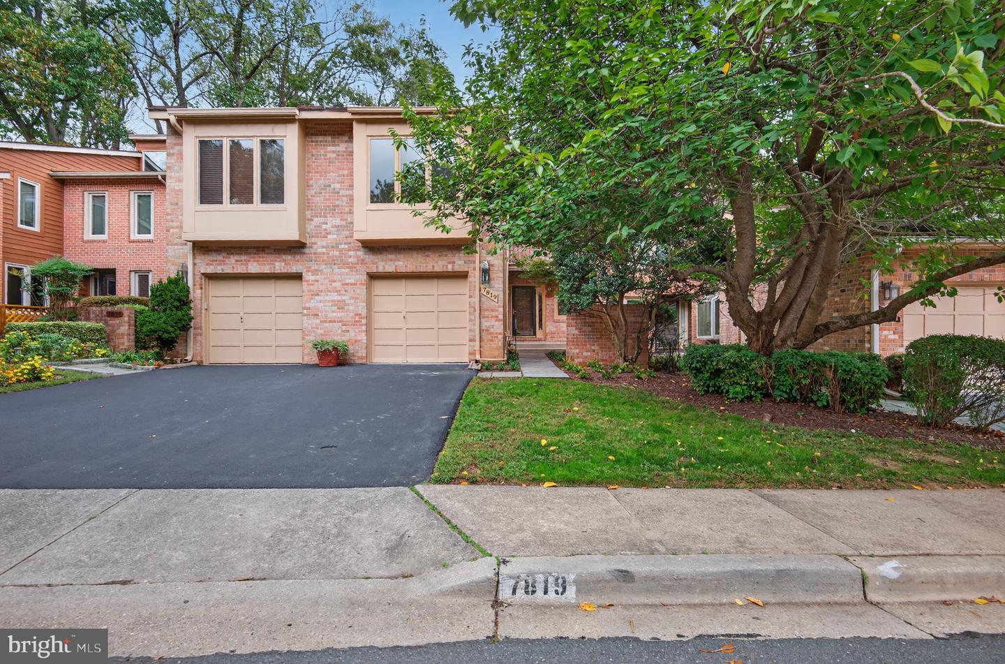 7819 Whiterim Terrace, Potomac