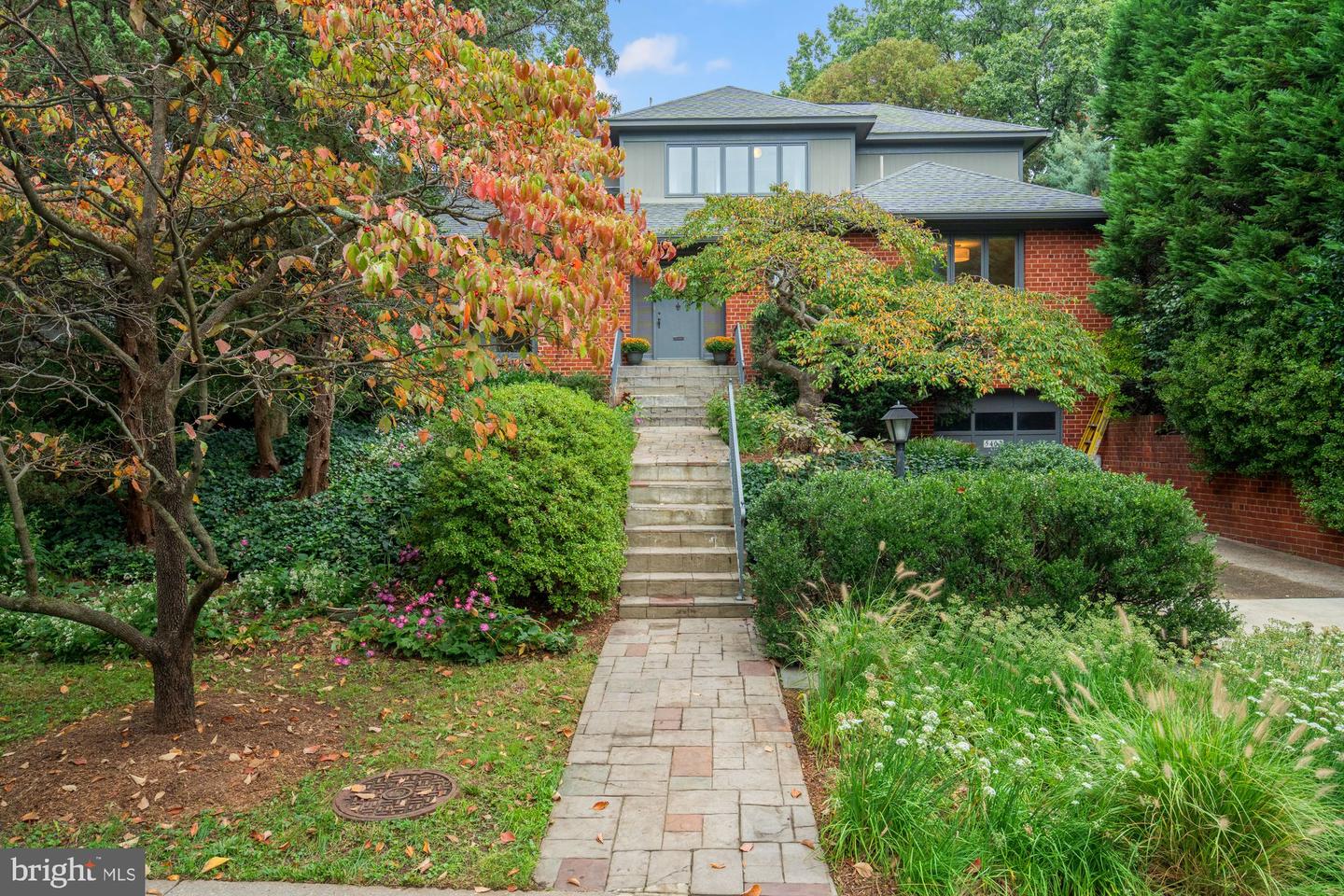 5402 Surrey Street, Chevy Chase