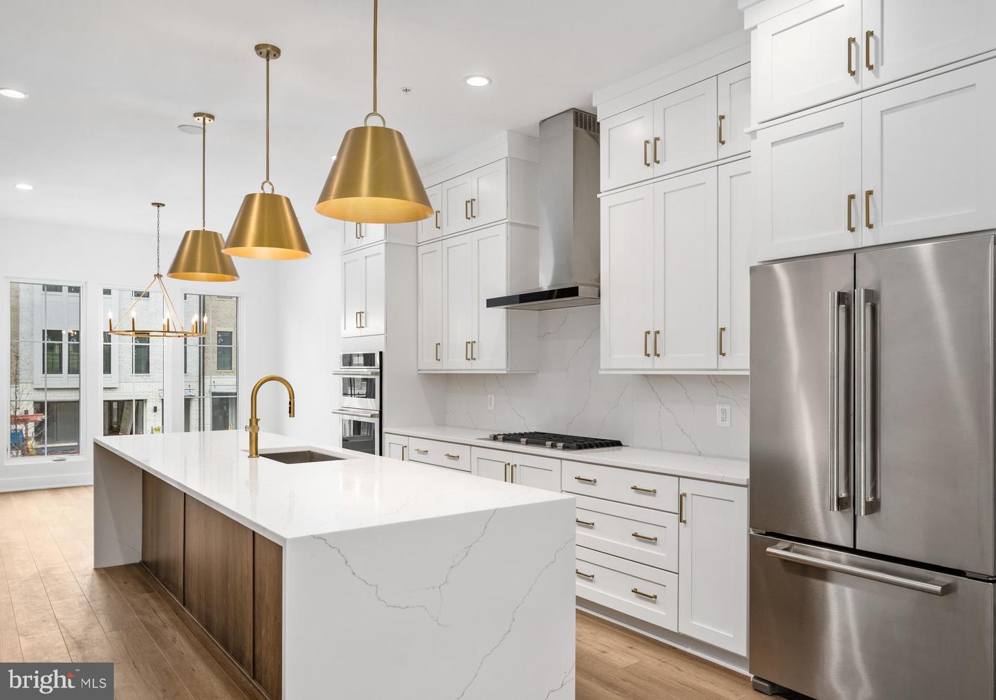 8610 Erdem Place, Chevy Chase
