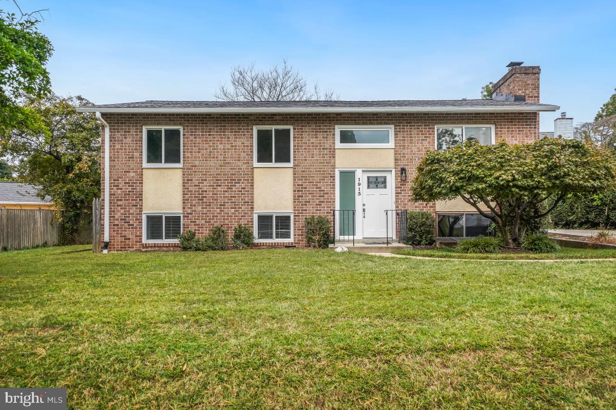 1913 Wallace Avenue, Silver Spring