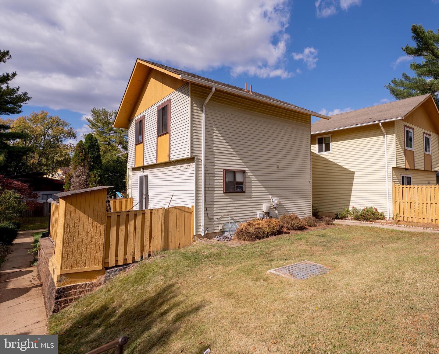 10 Brian Court #242, Gaithersburg