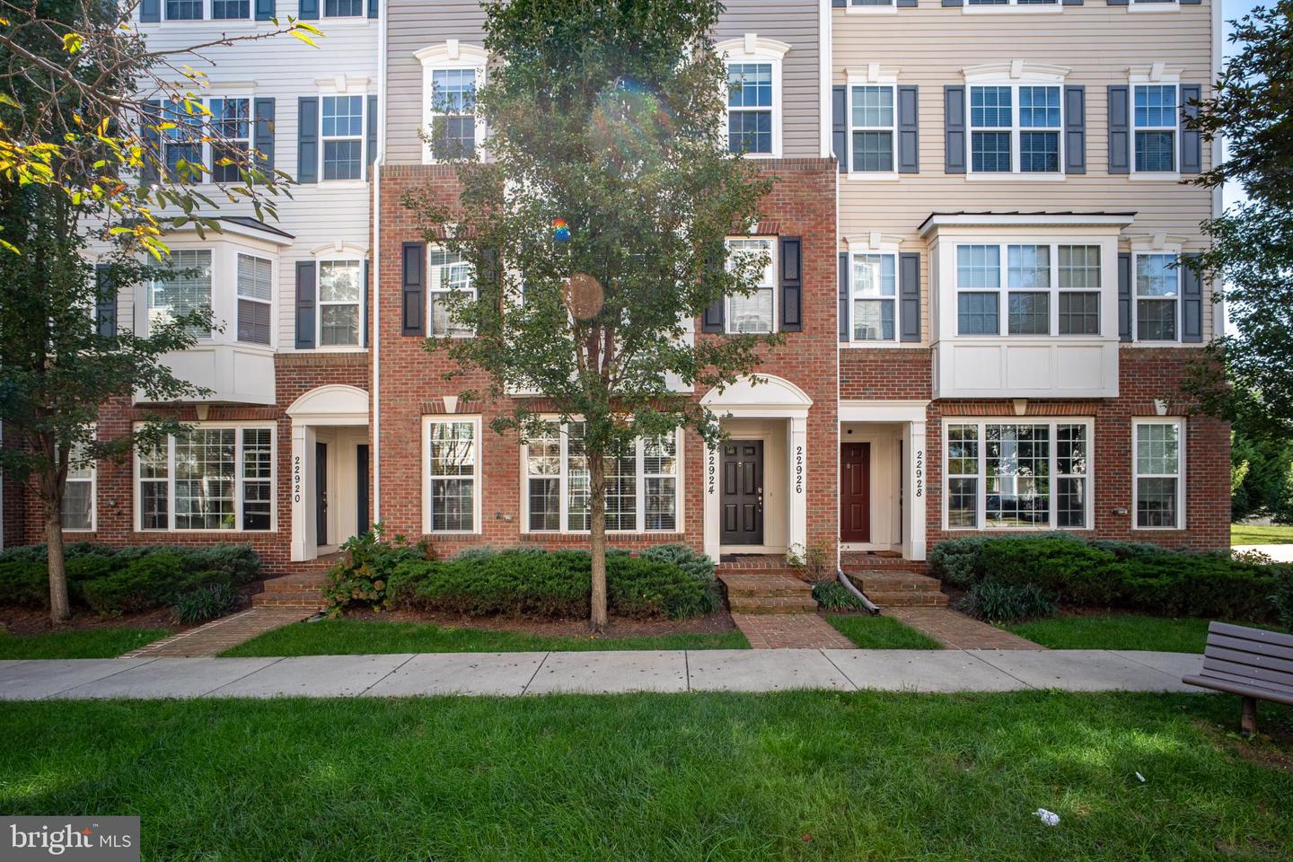 22926 Spicebush Drive #1632, Clarksburg