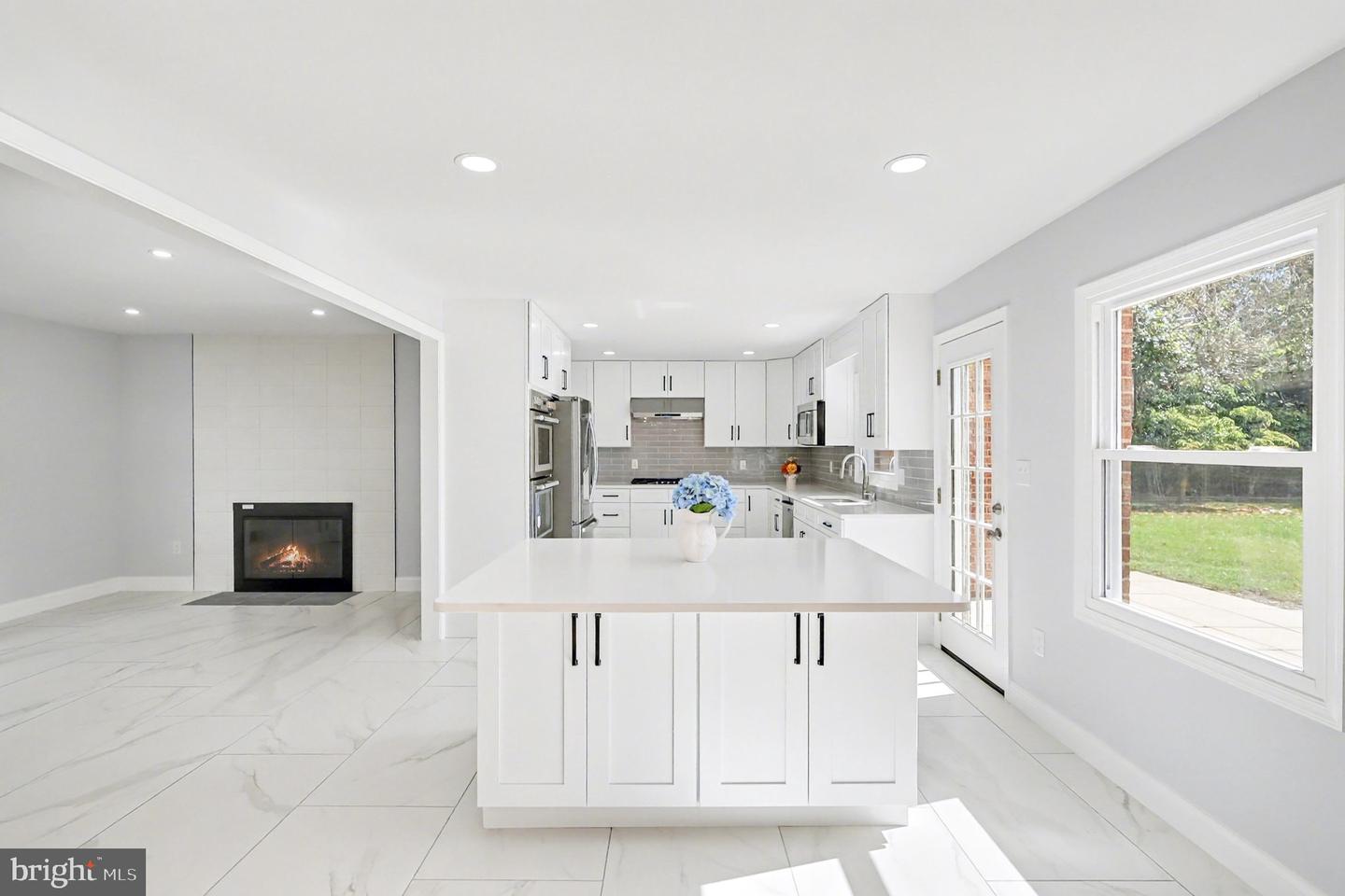 2428 White Horse Lane, Silver Spring