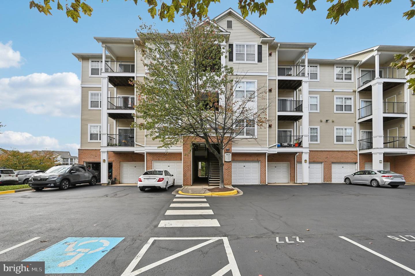 19606 Galway Bay Circle #301, Germantown