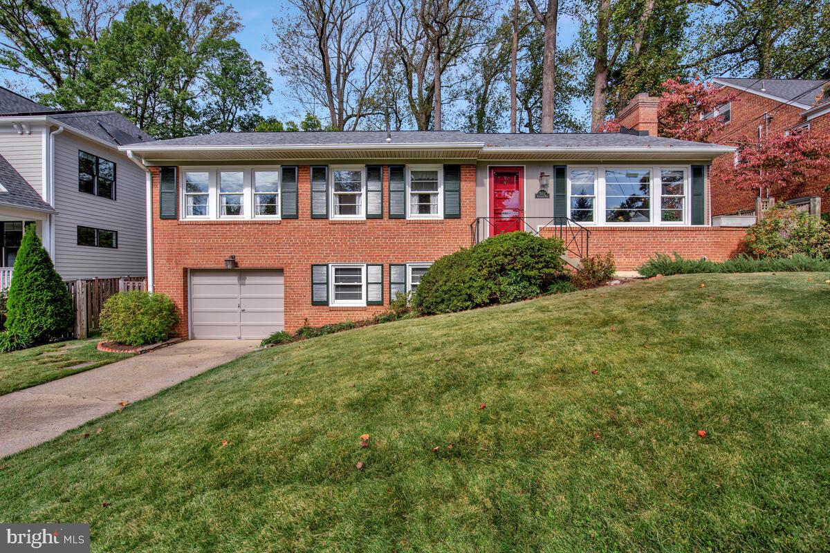 5811 Ridgefield Road, Bethesda