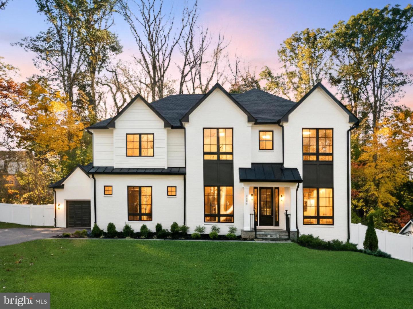 7806 Carteret Road, Bethesda