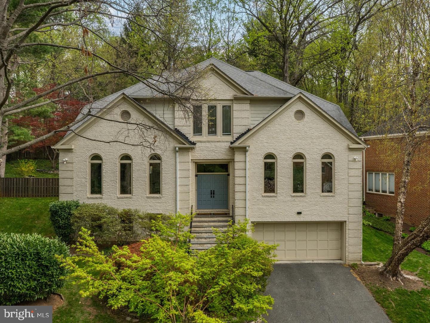 6700 Landon Lane, Bethesda