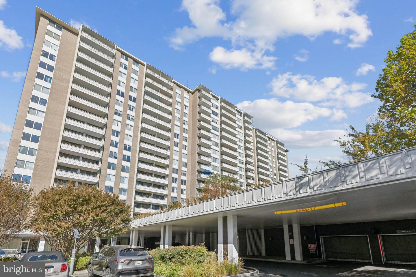 5101 River Road #718, Bethesda