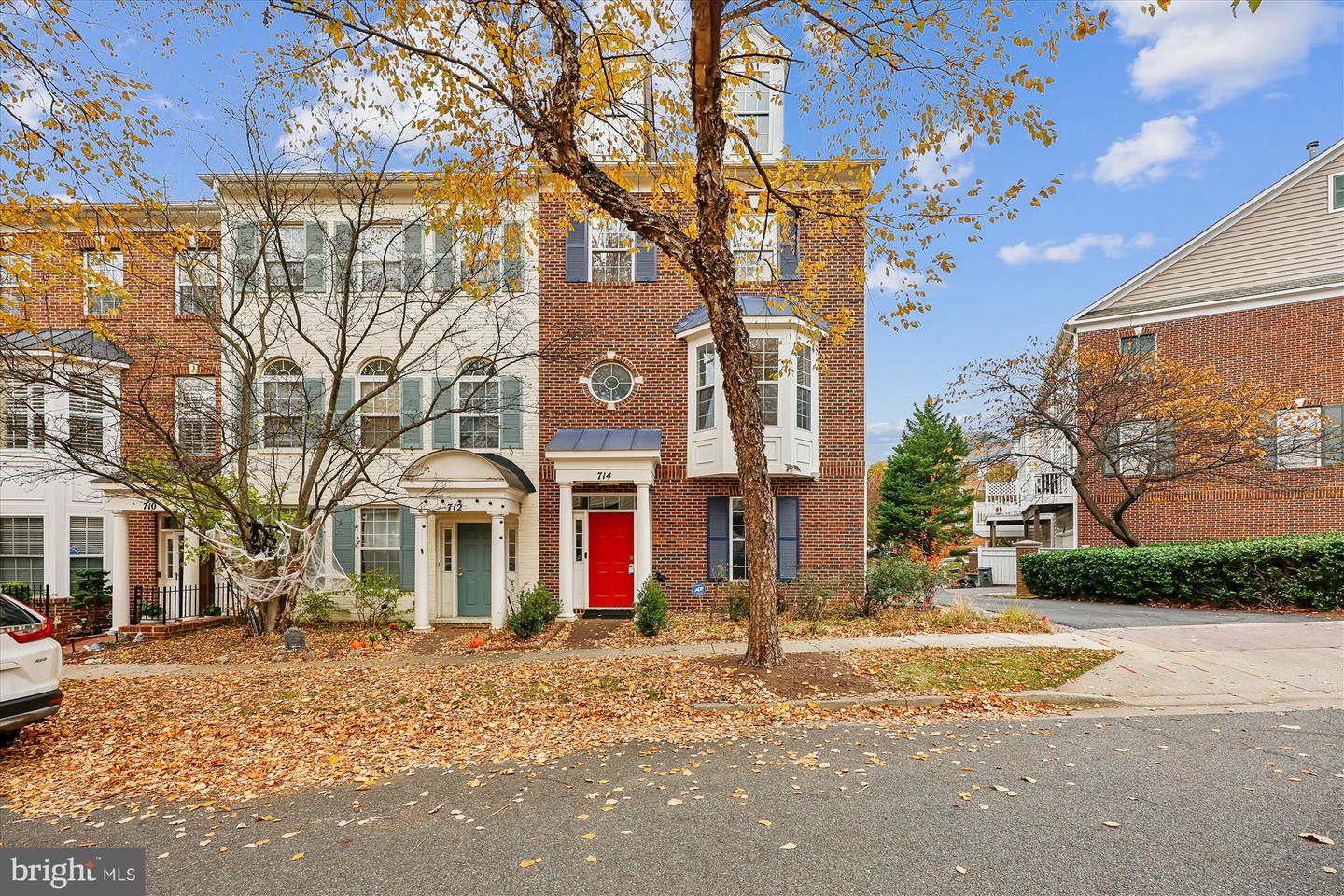 714 Crooked Creek Drive, Rockville