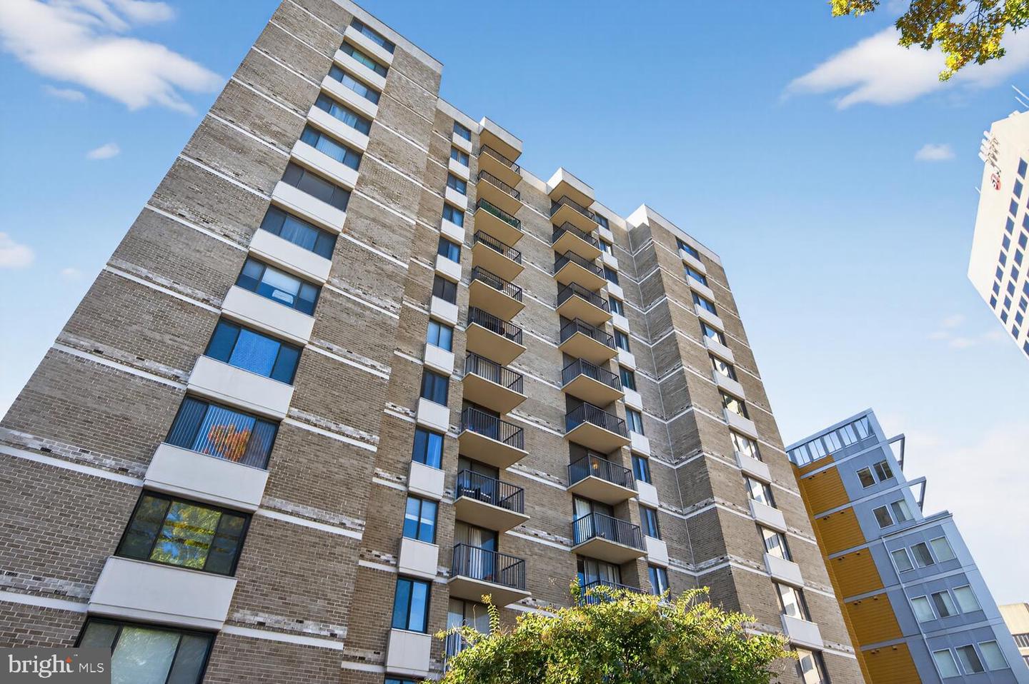 4 Monroe Street #409, Rockville