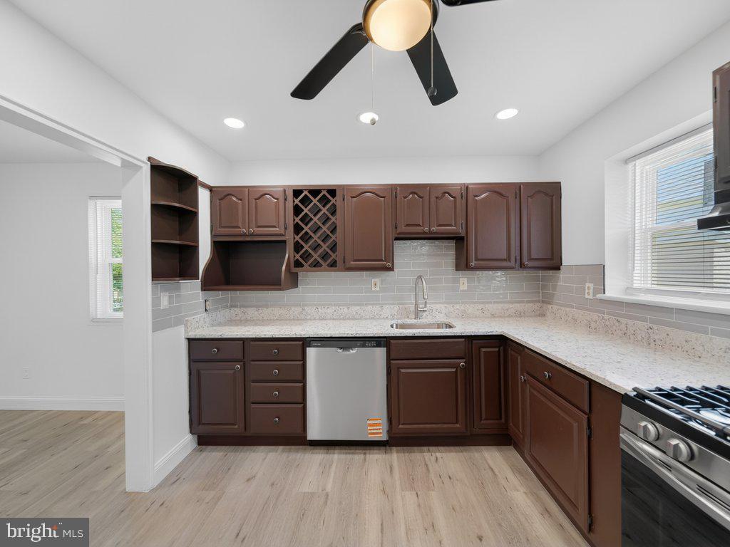 10402 Royalton Terrace