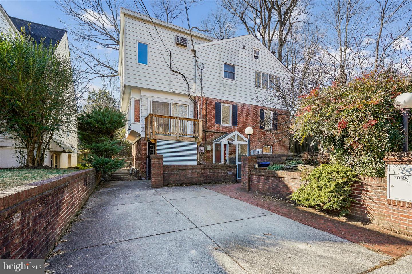 7918 Long Branch Parkway, Takoma Park