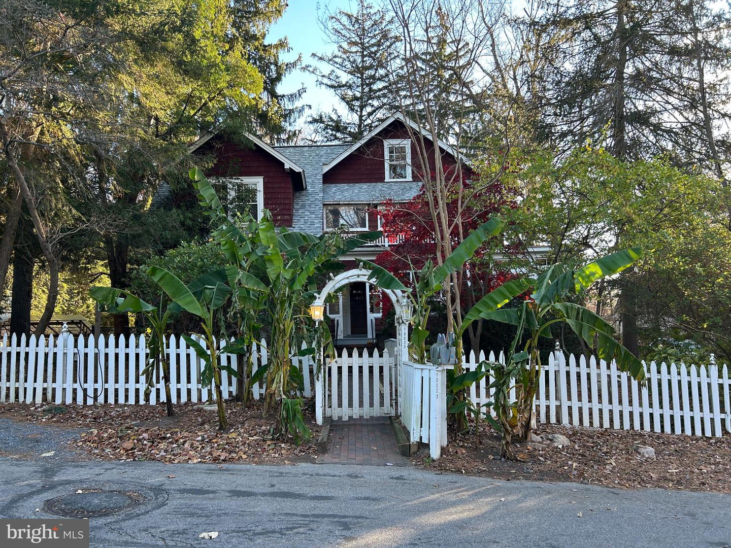 10023 Menlo Avenue, Silver Spring