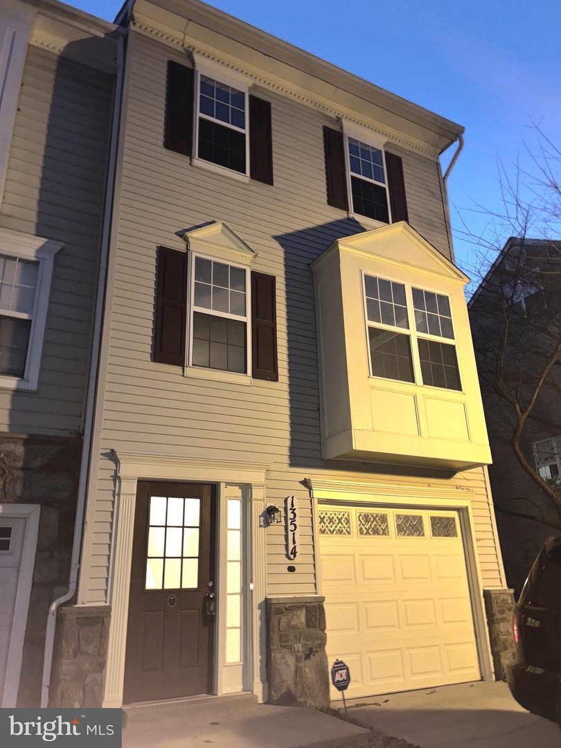 13514 Champions Way, Germantown
