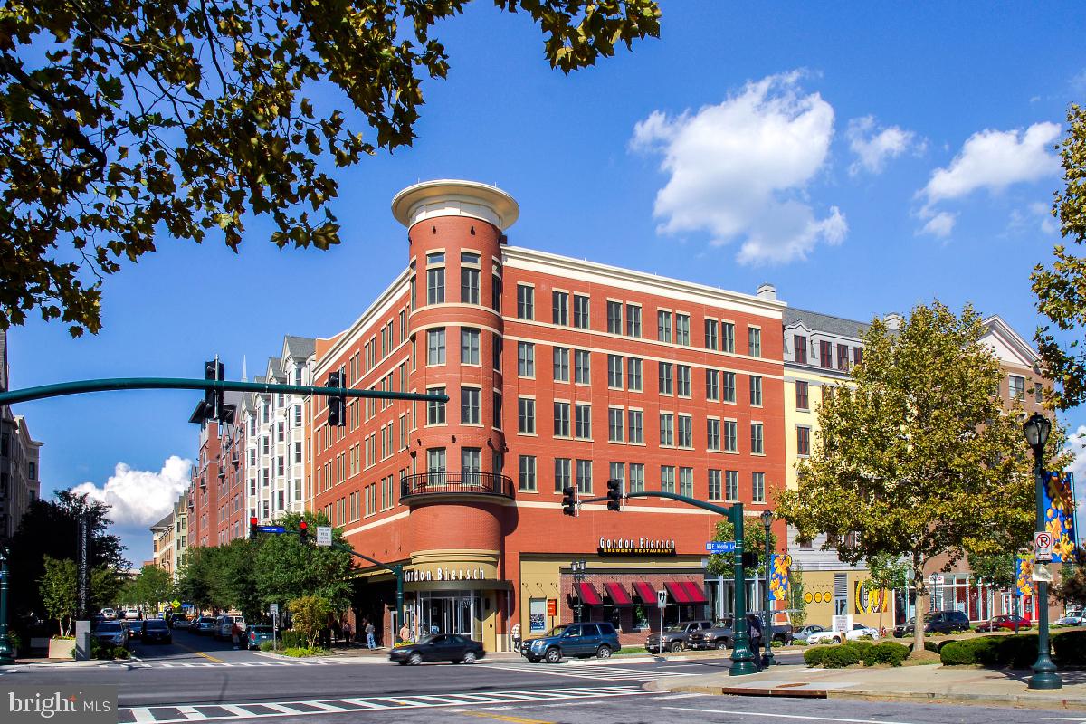 38 Maryland Avenue #ph 606, Rockville