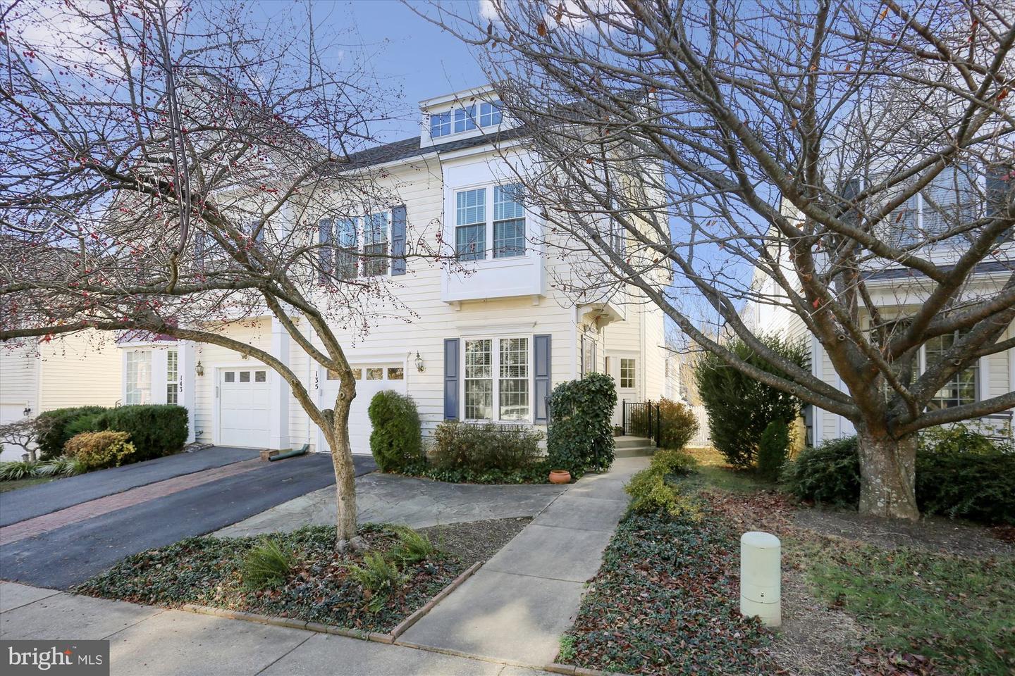 135 Painted Post Lane, Gaithersburg