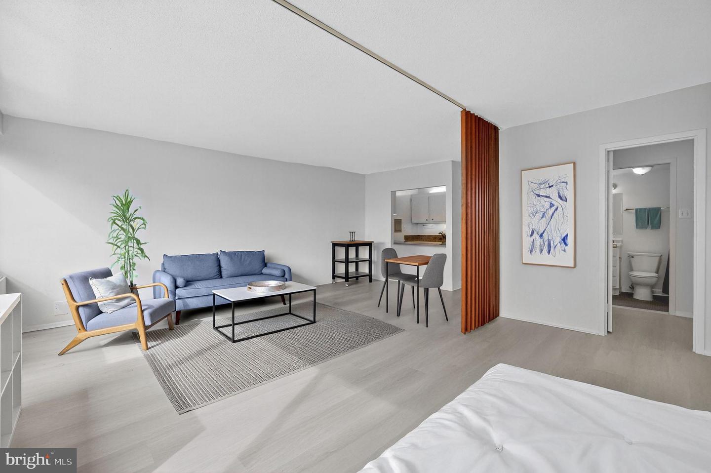 5500 Friendship Boulevard #1712n, Chevy Chase