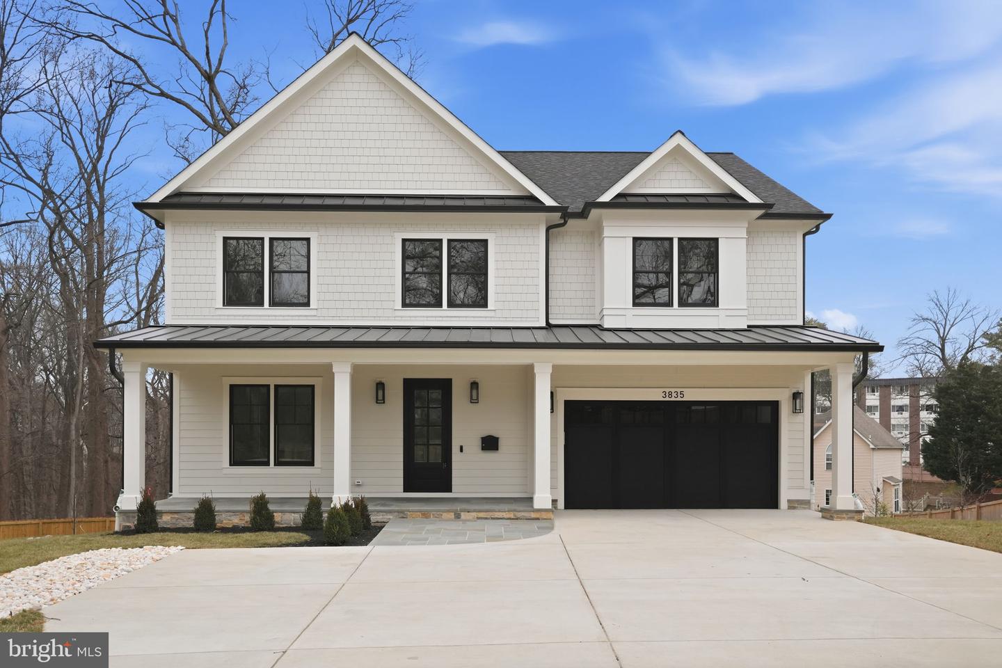 3835 Lawrence Avenue, Kensington