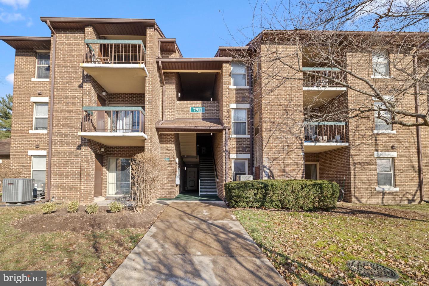 7911 Coriander Drive #302, Gaithersburg