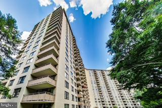 5225 Pooks Hill Road #1128s, Bethesda