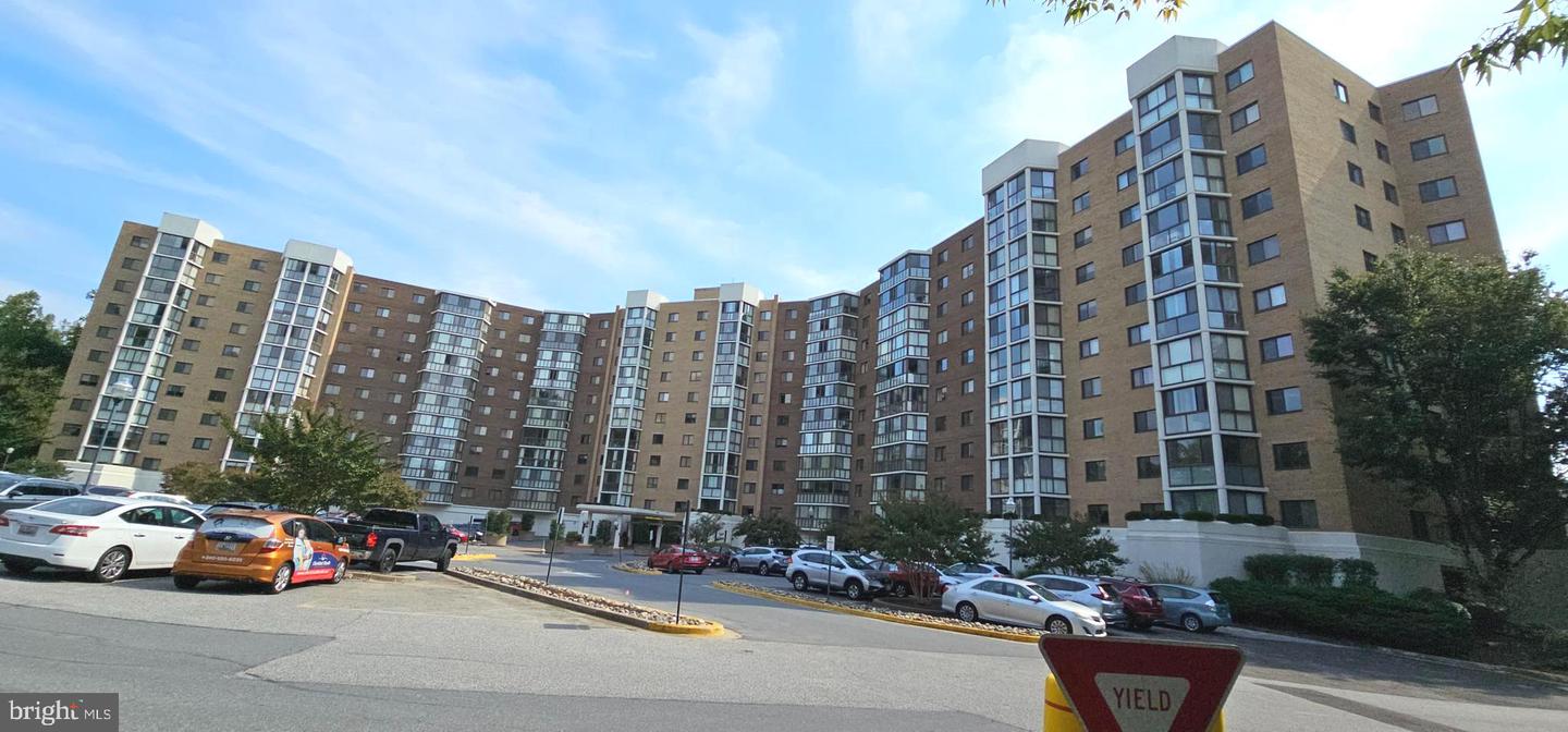 15100 Interlachen Drive #4-908, Silver Spring