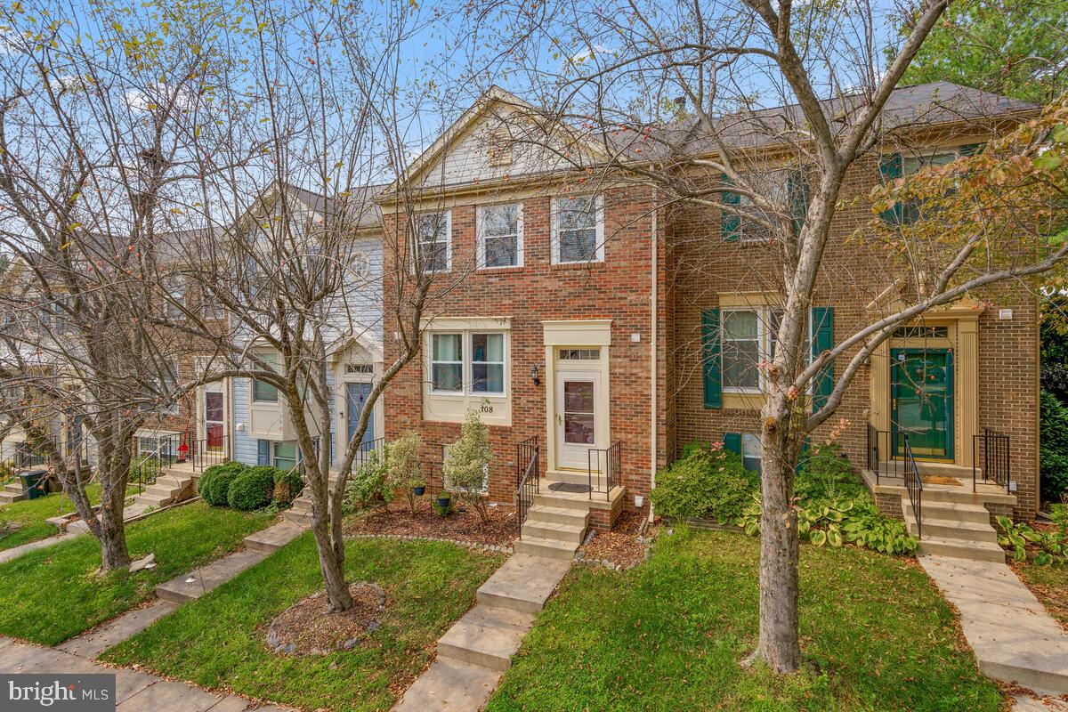 108 Smoothleaf Lane, Gaithersburg