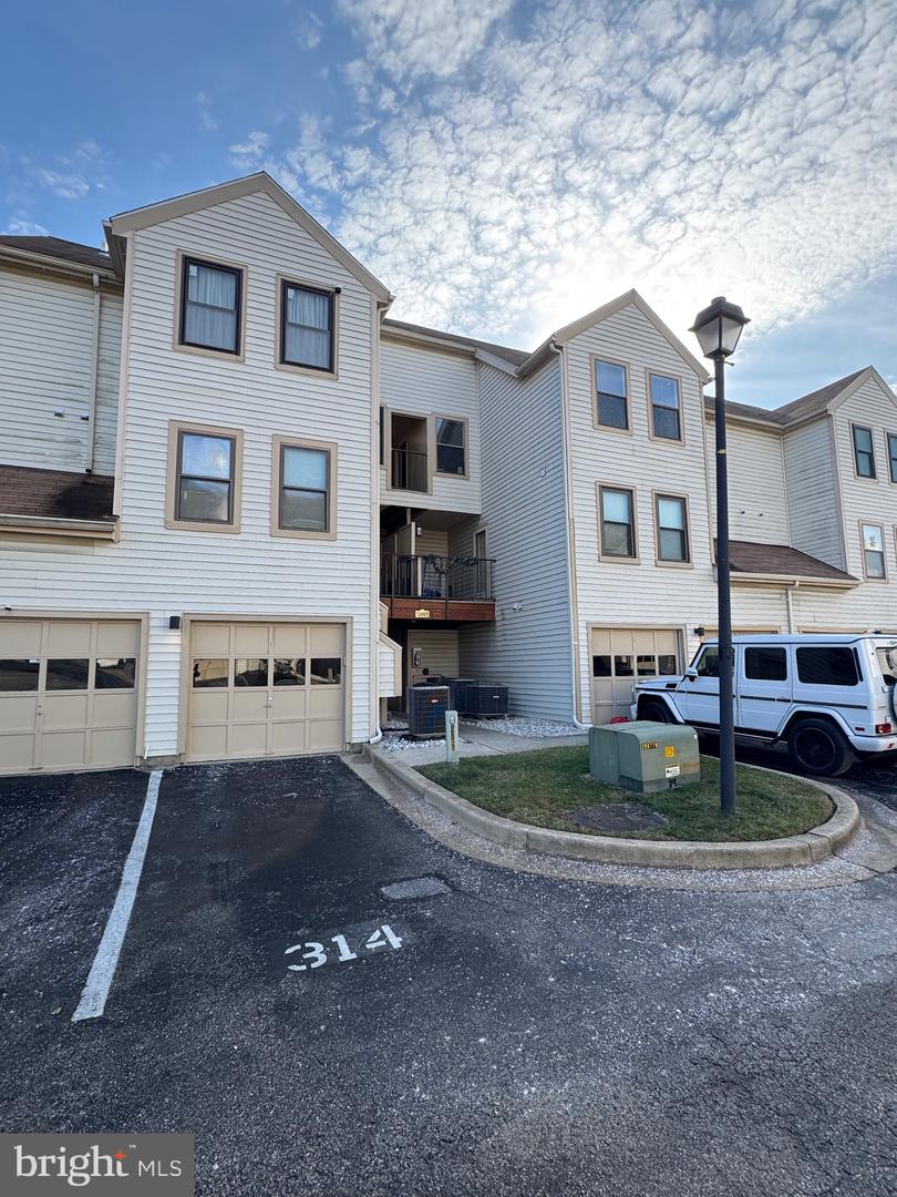 13409 Shady Knoll Drive #113, Silver Spring