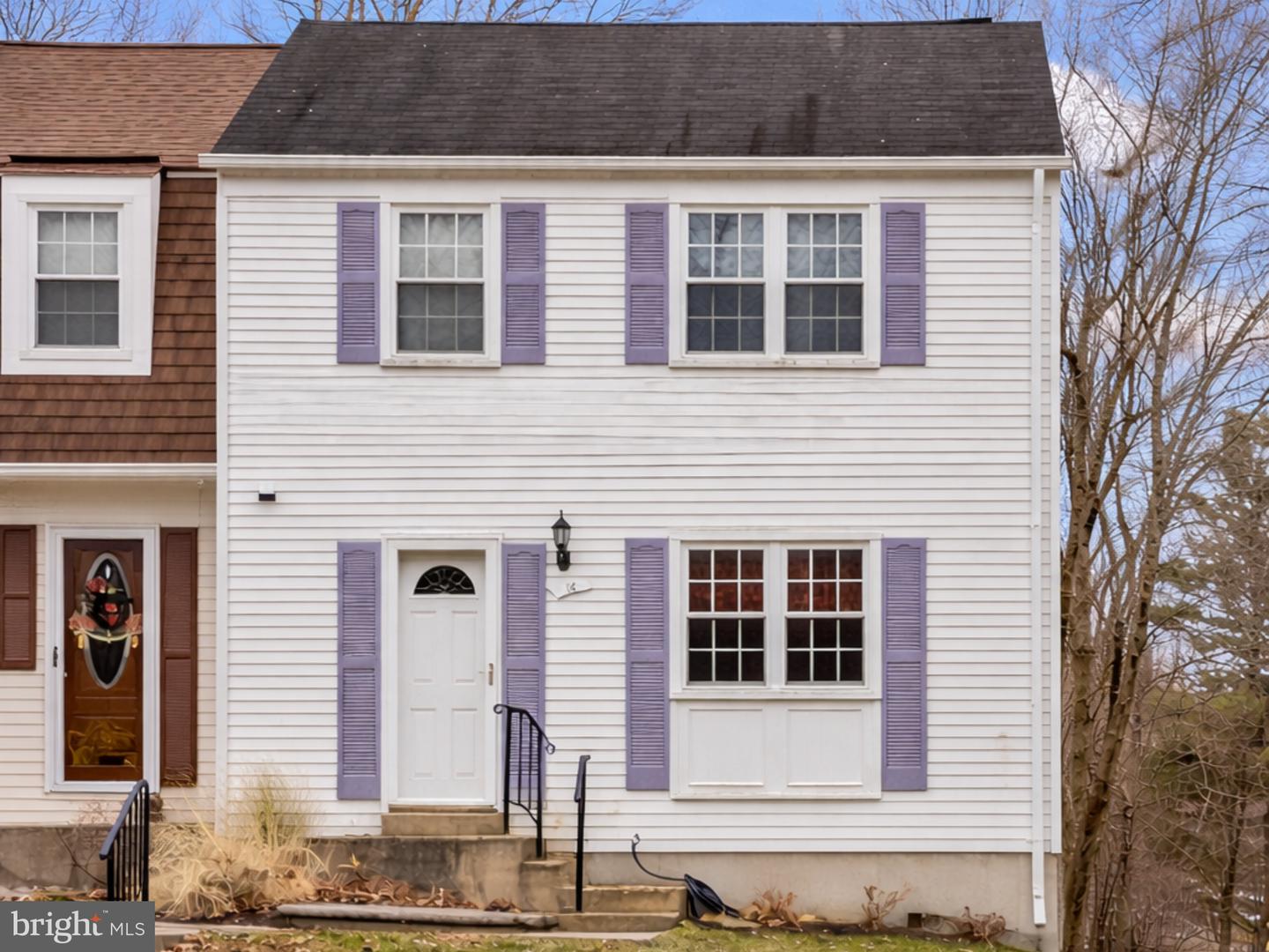 18 Baileys Court, Silver Spring