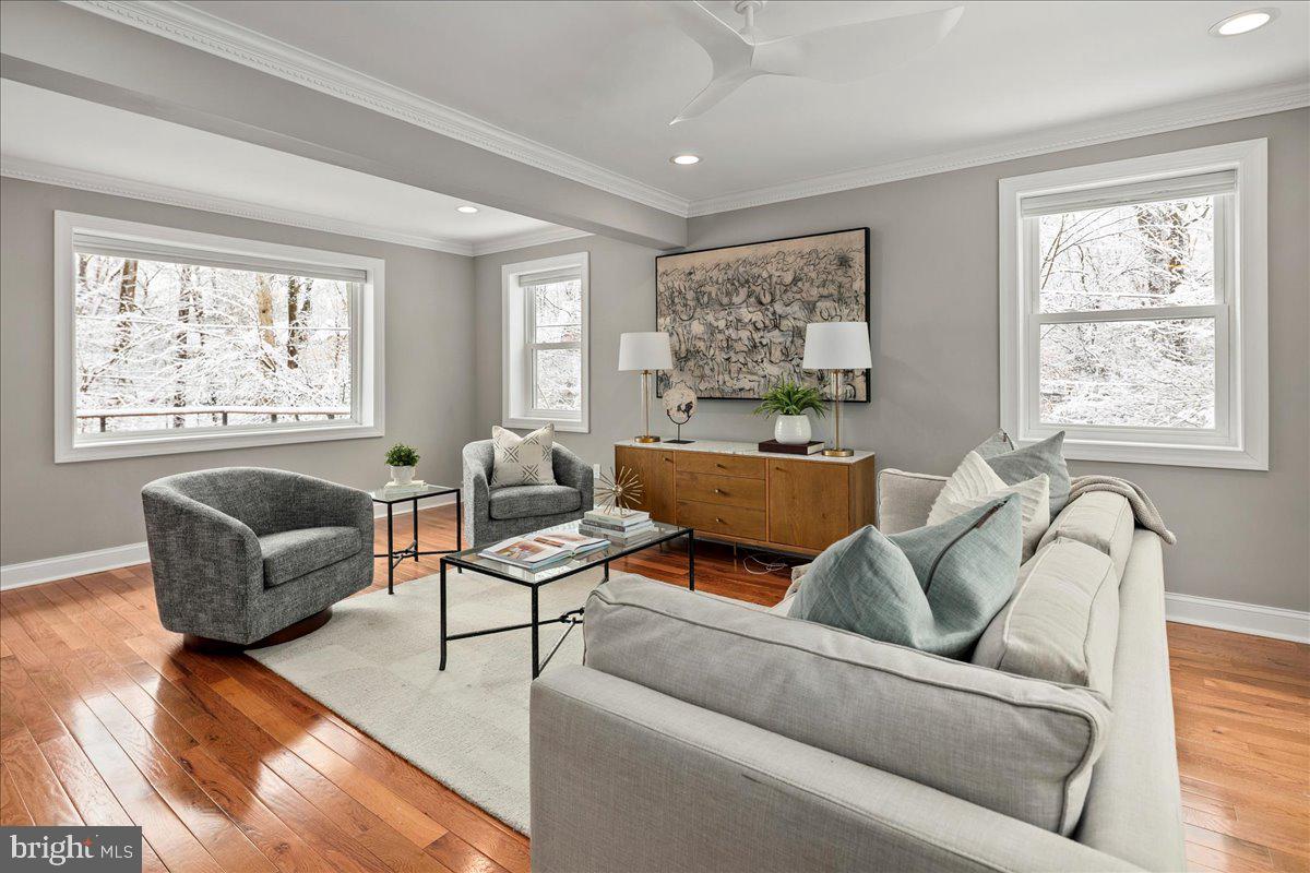 111 Sunnyside Road, Silver Spring