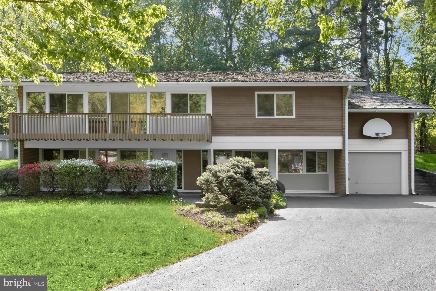8210 Stone Trail Drive, Bethesda