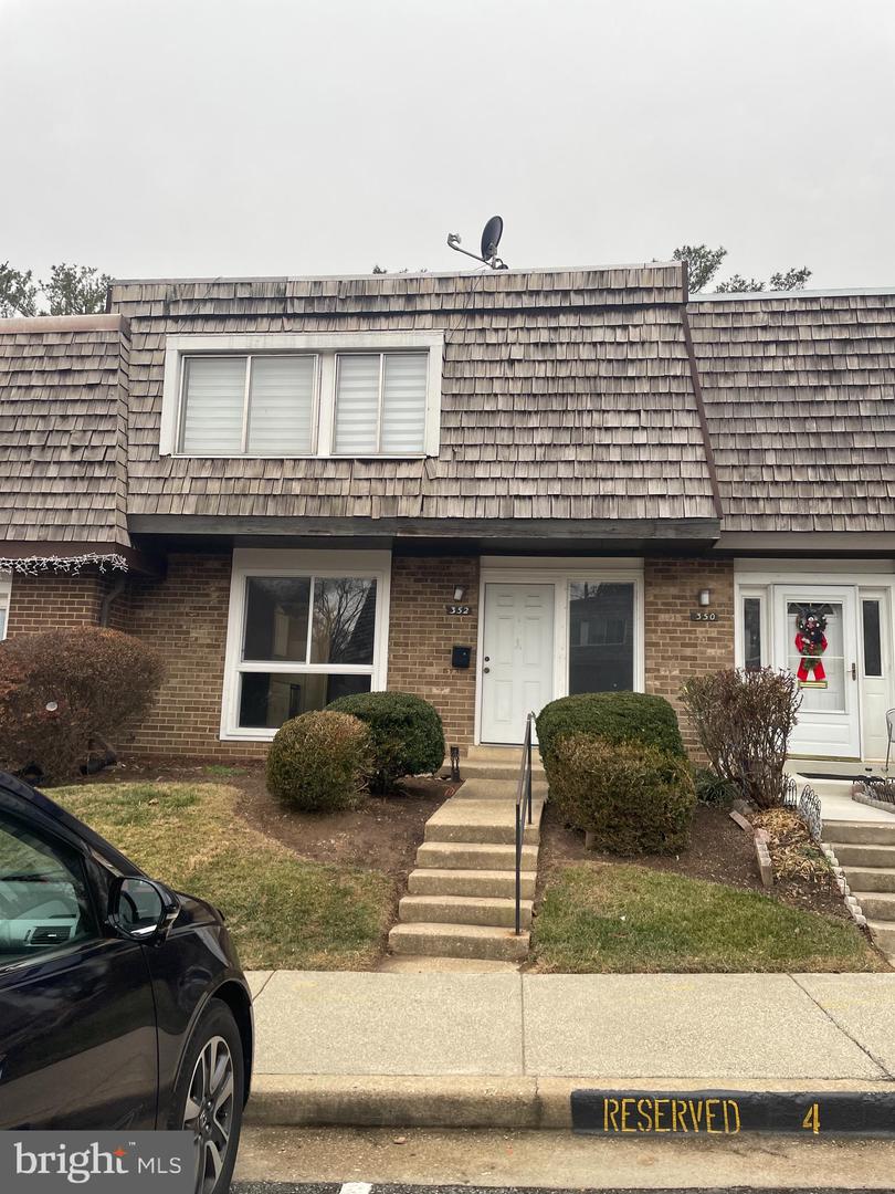 352 W Deer Park Road #5b, Gaithersburg