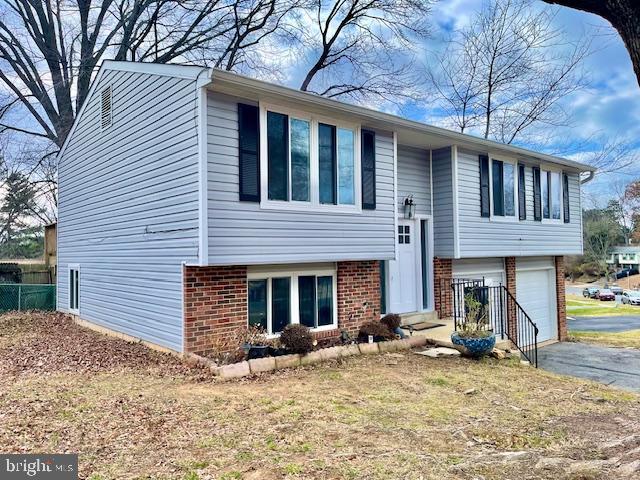 19229 Saint Johnsbury Lane, Germantown