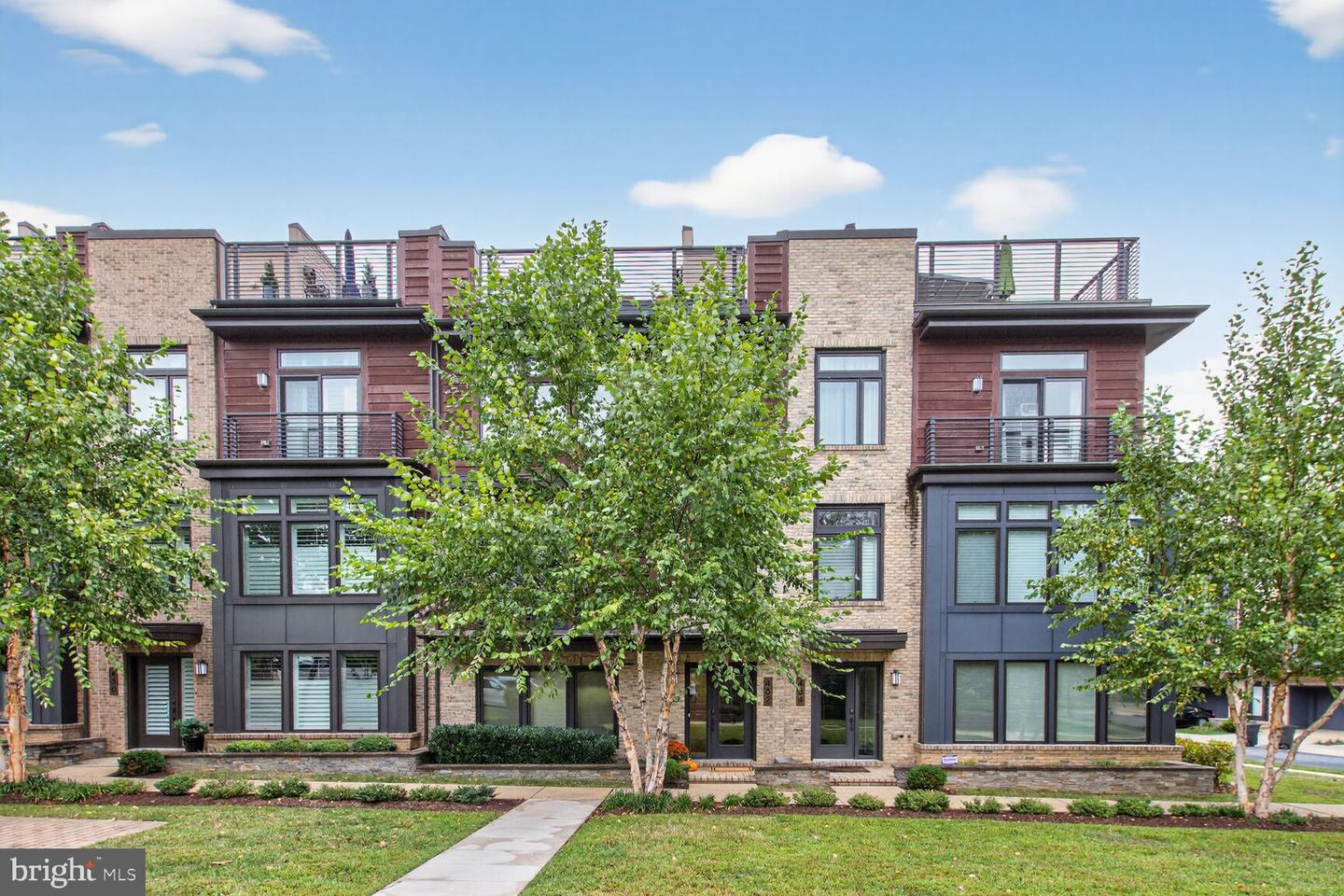 432 Barlow Place, Bethesda