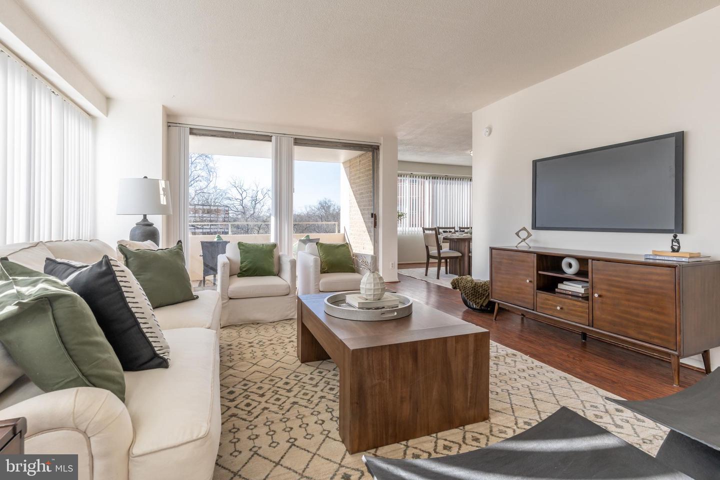 4515 Willard Avenue #609, Chevy Chase